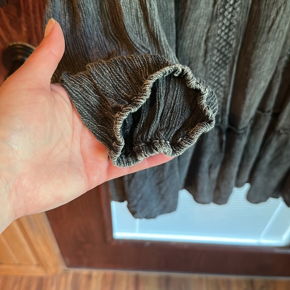 Rebellion Again Tunic - Picture 4 of 9